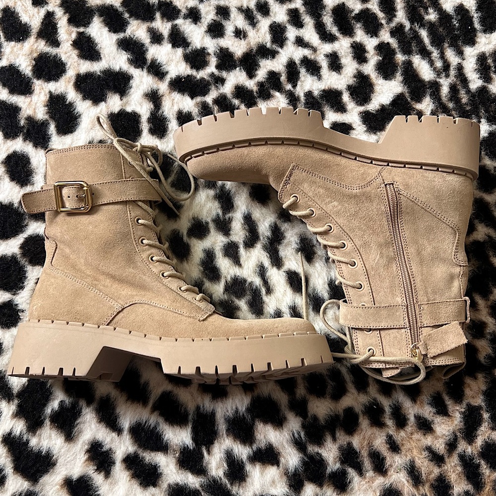 ZARA Tan and cream suede combat boots,